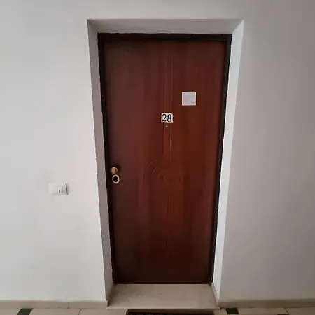 Studio In Vlore Near Plazhi Vjeter Beach Apartament