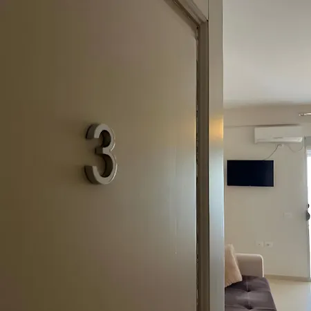Apartament Studio In Vlore Near Plazhi Vjeter Beach Wlora